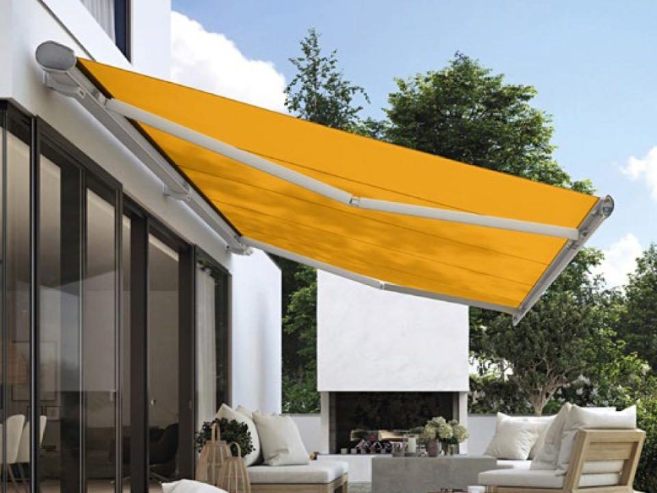 Terrasse mit Markise